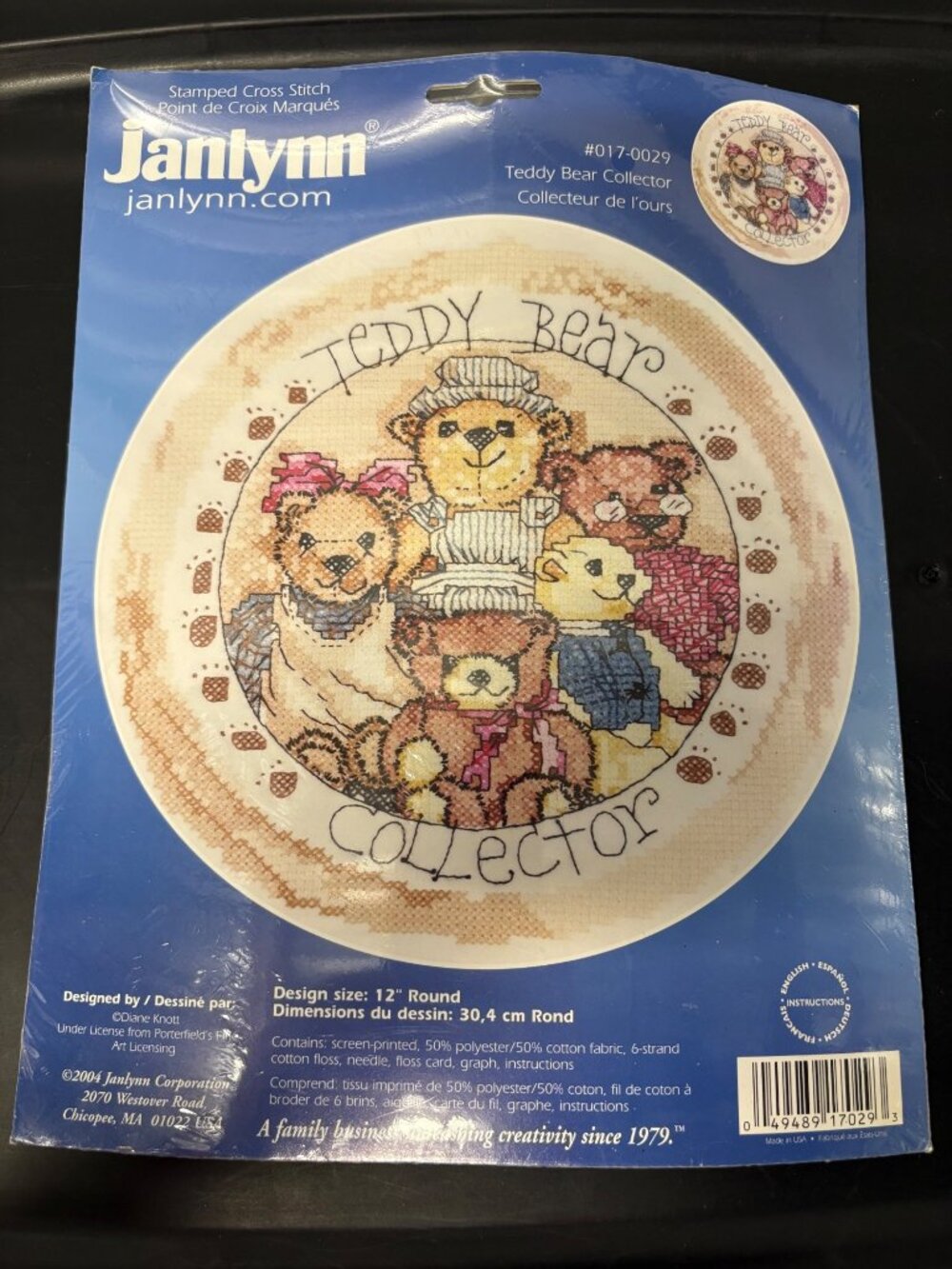 Janlynn Teddy Bear Collector Stamped Cross Stitch Kit 12" Round Includes Floss